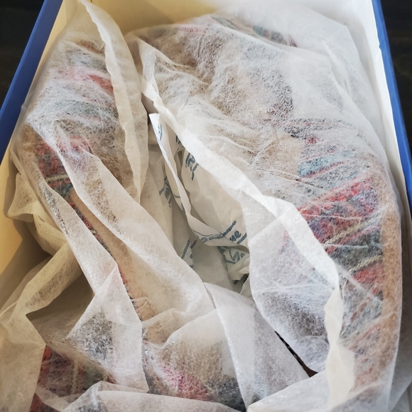 New Modcloth Vibrant Fabric Sandal/Heels - Picture 9 of 12